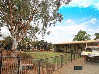 7 Murrena Street Wedgefield WA 6721 - Image 2