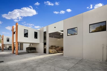 2/37 Rooks Road Nunawading VIC 3131 - Image 1