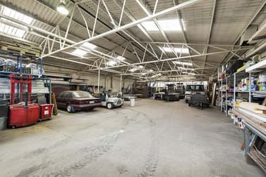 Click to view all images 27 Advantage Road Cheltenham VIC 3192 - Image 3