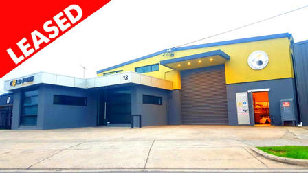 13 Edgecombe Court Moorabbin VIC 3189 - Image 1