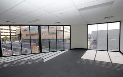 15/139 Newcastle Street Perth WA 6000 - Image 3
