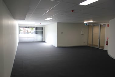 Grnd Flr-4/232 Bay Street Brighton VIC 3186 - Image 2