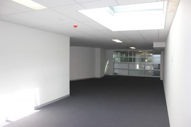 Grnd Flr-4/232 Bay Street Brighton VIC 3186 - Image 3