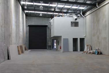 2/3 Walhalla Way Ravenhall VIC 3023 - Image 3
