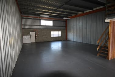 3/76 Andrew Street Wynnum QLD 4178 - Image 3