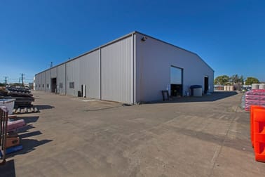 32 Duntroon Street Brendale QLD 4500 - Image 2