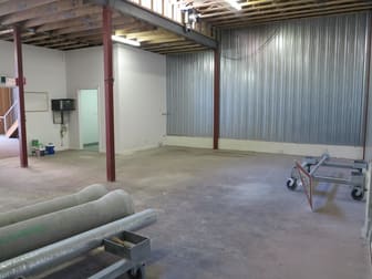 Click to view all images 4 Robert Street Collingwood VIC 3066 - Image 3