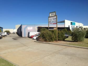 3/235 Camboon Road Malaga WA 6090 - Image 1