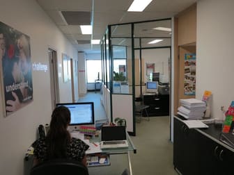 Click to view all images Suite 2/249 Hampton Street Hampton VIC 3188 - Image 3