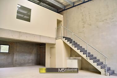 8/3 Kelso Crescent Moorebank NSW 2170 - Image 2