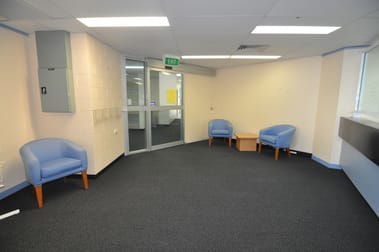 Suite 10, 28 Hamilton Street Townsville City QLD 4810 - Image 2