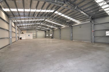 8 Carroll Street Mount Louisa QLD 4814 - Image 2