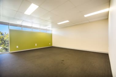5/189 Anzac Avenue Harristown QLD 4350 - Image 3