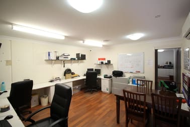 4/311 Taylor Street Wilsonton QLD 4350 - Image 3
