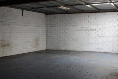 Shed B/4 Stradbroke Street Rockville QLD 4350 - Image 3