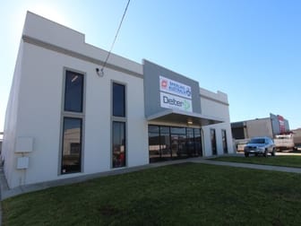 8 Riedell Street Wagga Wagga NSW 2650 - Image 1