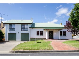 5 Gwendoline Street Mount Gambier SA 5290 - Image 1