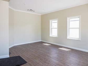 18 Lewis Street Port Lincoln SA 5606 - Image 2
