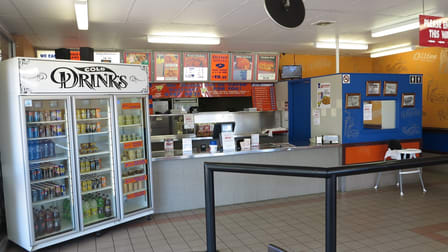 Click to view all images 370 High Street Melton VIC 3337 - Image 2