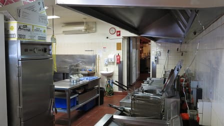 Click to view all images 370 High Street Melton VIC 3337 - Image 3