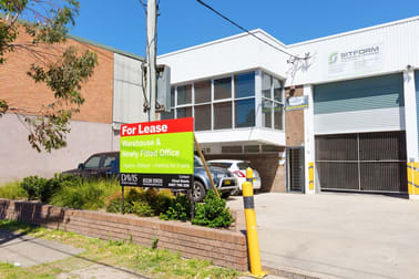 1/32 Chegwyn Street Botany NSW 2019 - Image 1