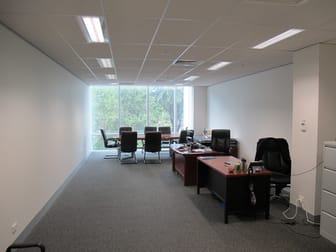 208/2 Queen Street Melbourne VIC 3000 - Image 3