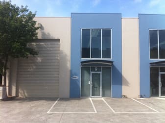 9/3 Dunlop Court Bayswater VIC 3153 - Image 1