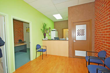 508 Macauley Street Albury NSW 2640 - Image 2