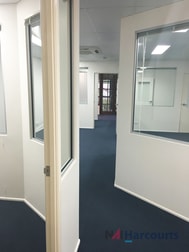13/6 Vanessa Blvd Springwood QLD 4127 - Image 3