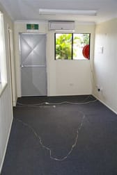 2/9 Progress Court Harlaxton QLD 4350 - Image 3