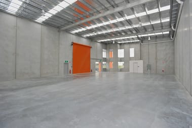 1/1 Capital Place Carrum Downs VIC 3201 - Image 2