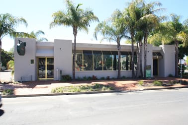 31 Forsyth Street Wagga Wagga NSW 2650 - Image 2