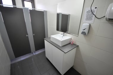 Suite 5/71A Macquarie Street Parramatta NSW 2150 - Image 3