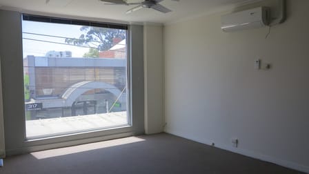 Click to view all images 3&4/6 Riddell Parade Elsternwick VIC 3185 - Image 3