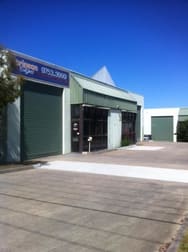 2/33 Laser Drive Rowville VIC 3178 - Image 1