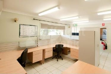 73 Somerset Road Gracemere QLD 4702 - Image 2