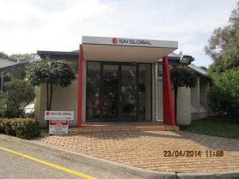 13 Wadhurst Drive Boronia VIC 3155 - Image 2