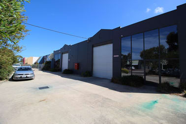 1 & 2/33-35 Peninsula Boulevard Seaford VIC 3198 - Image 2