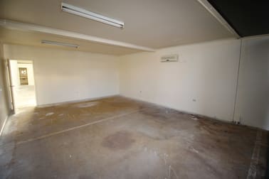 1/10 Peninsula Boulevard Seaford VIC 3198 - Image 2