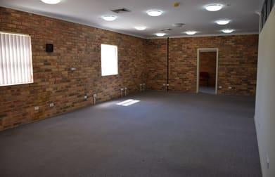 8b/19 Mitchell Drive East Maitland NSW 2323 - Image 2