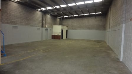 1/10 London Drive Bayswater VIC 3153 - Image 2