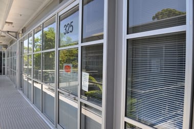 325/20 Dale Street Brookvale NSW 2100 - Image 2