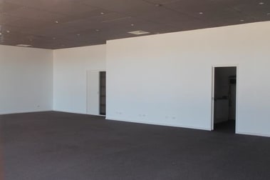 3/10 Maryborough Street Fyshwick ACT 2609 - Image 2