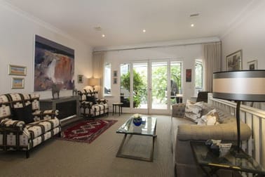 Click to view all images 525 Hampton Street Hampton VIC 3188 - Image 3