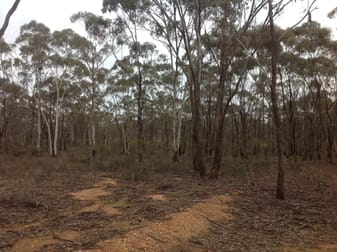 Click to view all images 590 Edwards Road Marong VIC 3515 - Image 2