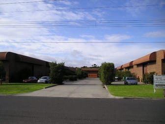1/13-17 Crawford Street Braeside VIC 3195 - Image 3