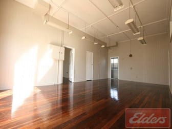 219 Cavendish Road Coorparoo QLD 4151 - Image 2