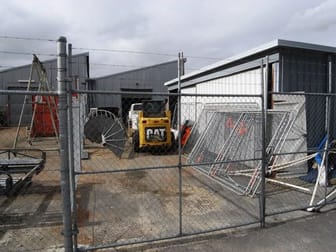 2//69 Division Street Welshpool WA 6106 - Image 2