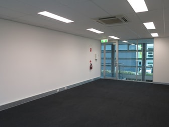 Click to view all images 8/107 Tulip Street Sandringham VIC 3191 - Image 3