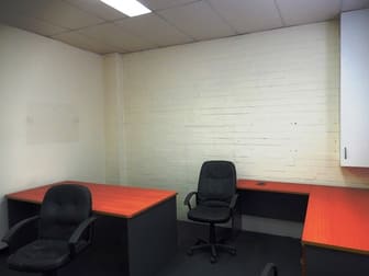Unit 4 //266  Welshpool Road Welshpool WA 6106 - Image 2